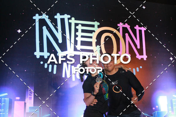 Compre suas fotos do eventoNeon Night Run 2019 - Belo Horizonte no Fotop