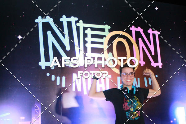 Compra tus fotos del eventoNeon Night Run 2019 - Belo Horizonte En Fotop