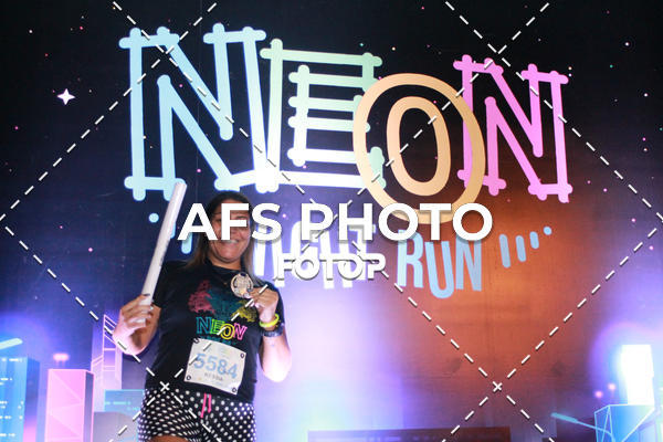 Compra tus fotos del eventoNeon Night Run 2019 - Belo Horizonte En Fotop