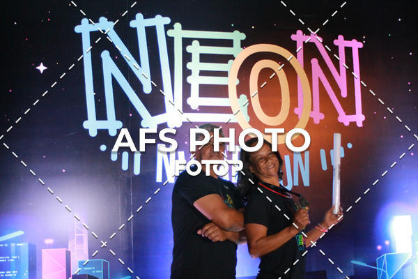 Compra tus fotos del eventoNeon Night Run 2019 - Belo Horizonte En Fotop