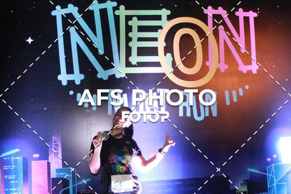 Compra tus fotos del eventoNeon Night Run 2019 - Belo Horizonte En Fotop