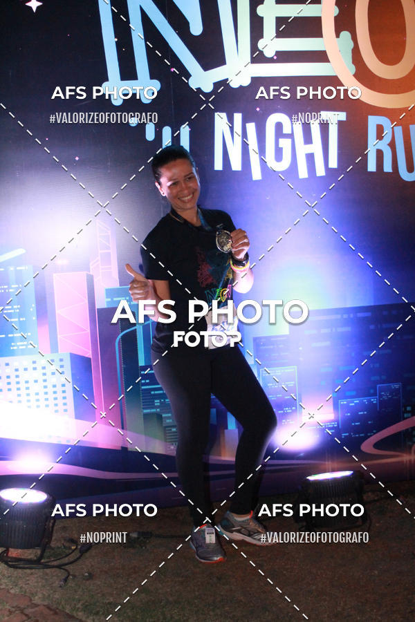 Compra tus fotos del eventoNeon Night Run 2019 - Belo Horizonte En Fotop