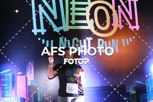 Compra tus fotos del eventoNeon Night Run 2019 - Belo Horizonte En Fotop