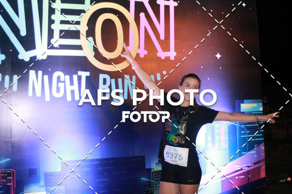 Acquista le foto dell'eventoNeon Night Run 2019 - Belo Horizonte in Fotop