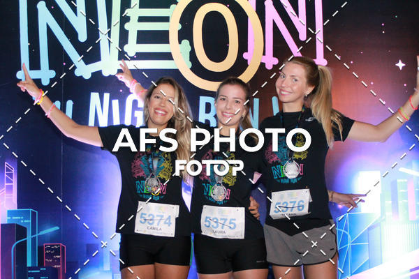 Acquista le foto dell'eventoNeon Night Run 2019 - Belo Horizonte in Fotop