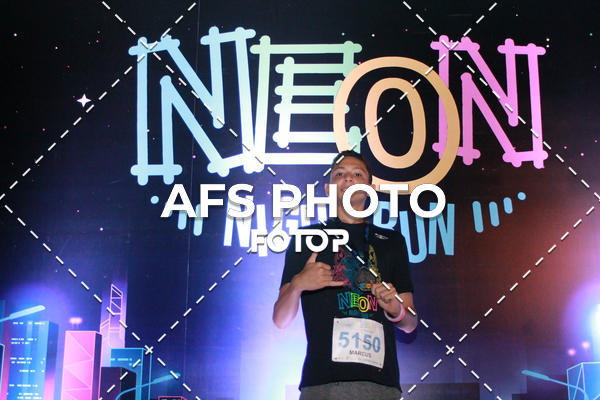 Acquista le foto dell'eventoNeon Night Run 2019 - Belo Horizonte in Fotop