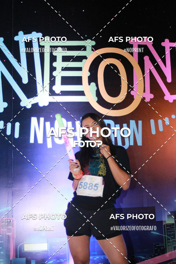 Acquista le foto dell'eventoNeon Night Run 2019 - Belo Horizonte in Fotop