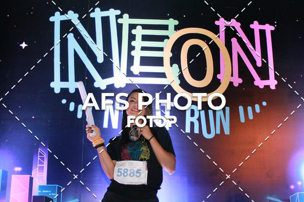 Acquista le foto dell'eventoNeon Night Run 2019 - Belo Horizonte in Fotop