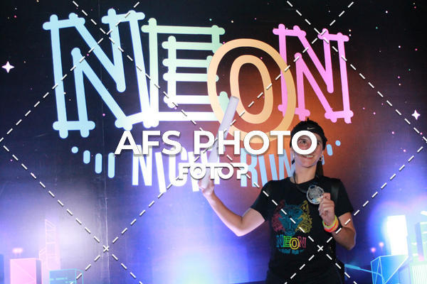 Buy your photos of the eventNeon Night Run 2019 - Belo Horizonte on Fotop