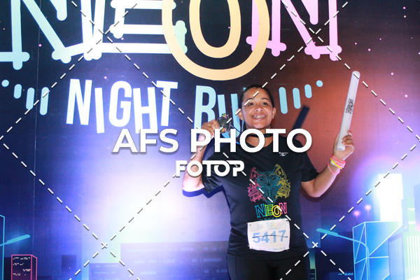 Buy your photos of the eventNeon Night Run 2019 - Belo Horizonte on Fotop