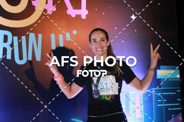 Buy your photos of the eventNeon Night Run 2019 - Belo Horizonte on Fotop