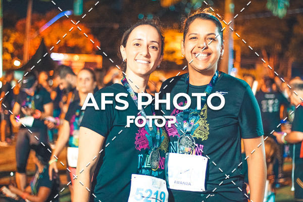 Buy your photos of the eventNeon Night Run 2019 - Belo Horizonte on Fotop