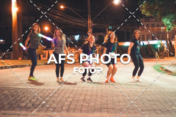 Compre suas fotos do eventoNeon Night Run 2019 - Belo Horizonte no Fotop