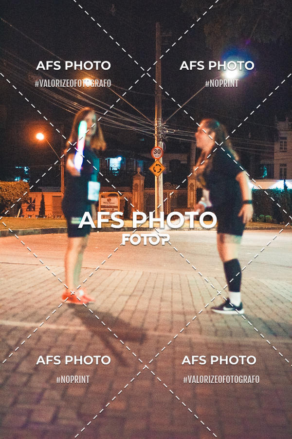 Compre suas fotos do eventoNeon Night Run 2019 - Belo Horizonte no Fotop