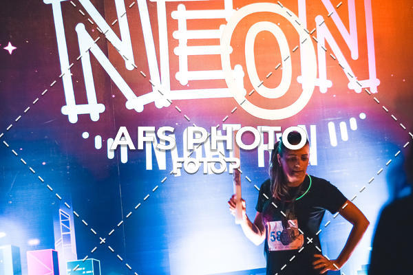 Compre as suas fotos do eventoNeon Night Run 2019 - Belo Horizonte no Fotop