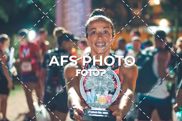 Buy your photos of the eventNeon Night Run 2019 - Belo Horizonte on Fotop