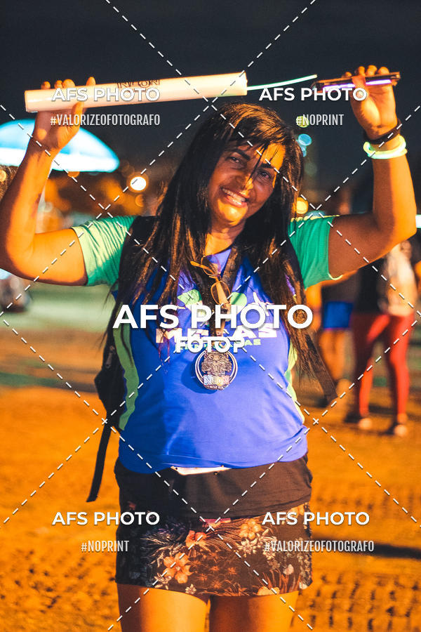Achetez vos photos de l'vnementNeon Night Run 2019 - Belo Horizonte sur Fotop