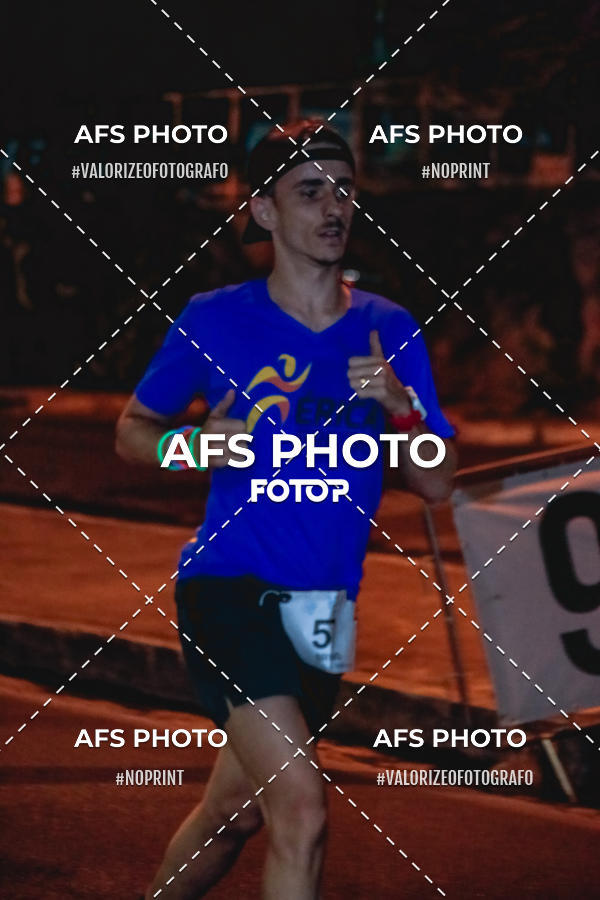 Compra tus fotos del eventoNeon Night Run 2019 - Belo Horizonte En Fotop