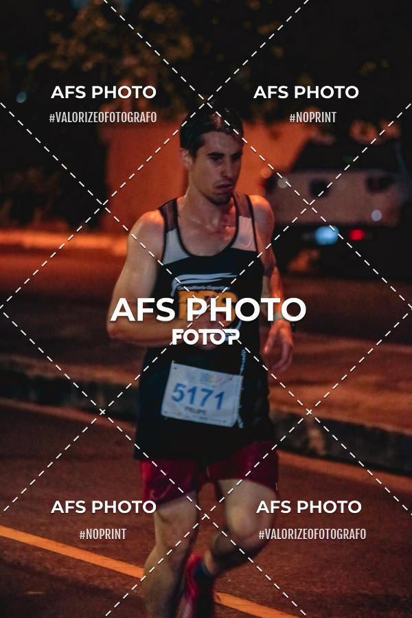 Compra tus fotos del eventoNeon Night Run 2019 - Belo Horizonte En Fotop