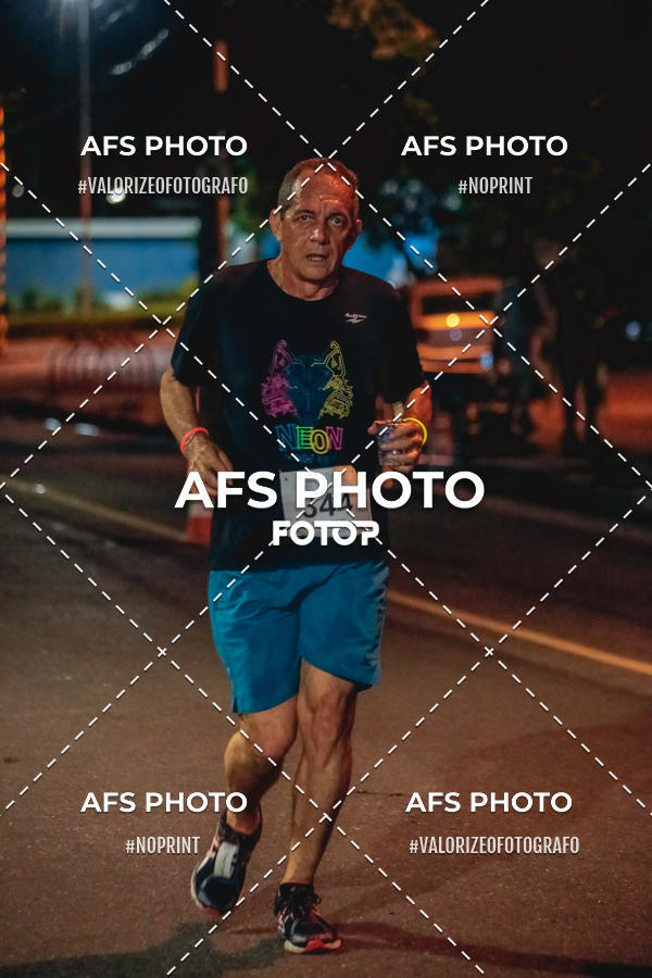 Acquista le foto dell'eventoNeon Night Run 2019 - Belo Horizonte in Fotop