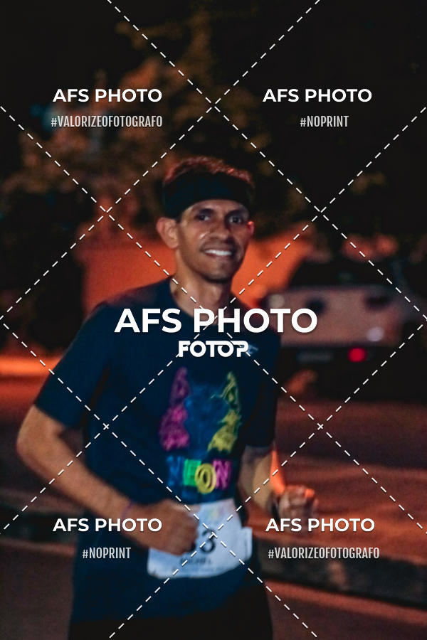 Acquista le foto dell'eventoNeon Night Run 2019 - Belo Horizonte in Fotop