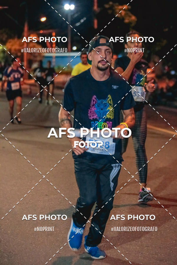 Acquista le foto dell'eventoNeon Night Run 2019 - Belo Horizonte in Fotop