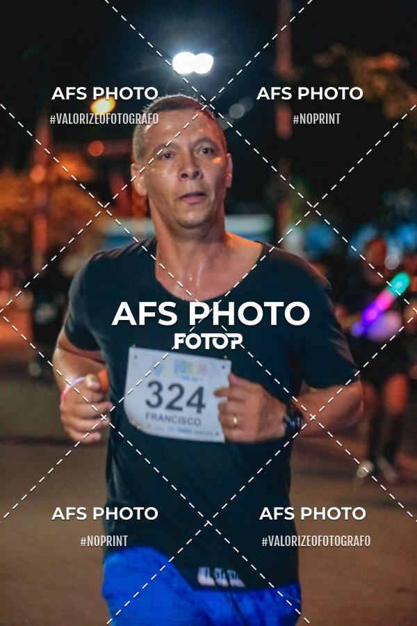 Acquista le foto dell'eventoNeon Night Run 2019 - Belo Horizonte in Fotop