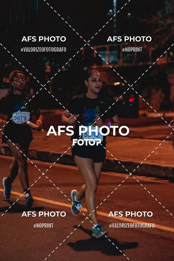 Acquista le foto dell'eventoNeon Night Run 2019 - Belo Horizonte in Fotop