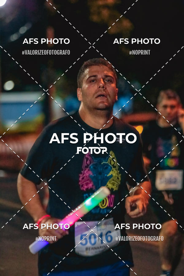 Acquista le foto dell'eventoNeon Night Run 2019 - Belo Horizonte in Fotop