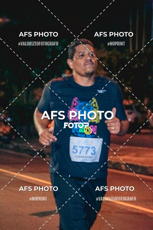 Acquista le foto dell'eventoNeon Night Run 2019 - Belo Horizonte in Fotop