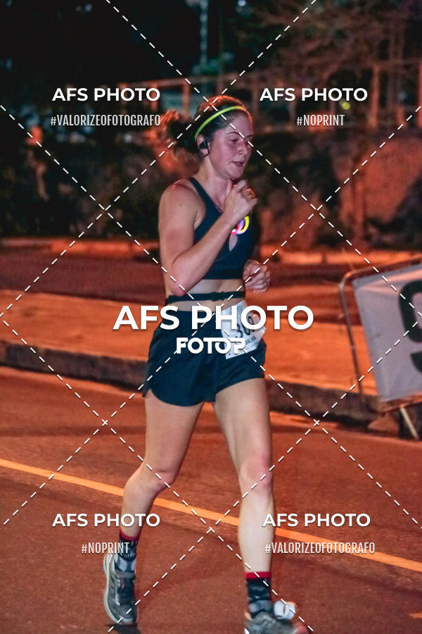Acquista le foto dell'eventoNeon Night Run 2019 - Belo Horizonte in Fotop