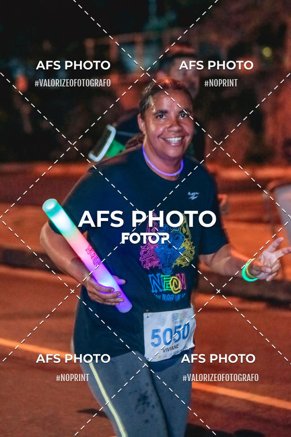Acquista le foto dell'eventoNeon Night Run 2019 - Belo Horizonte in Fotop