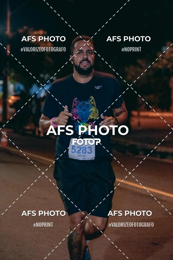 Compra tus fotos del eventoNeon Night Run 2019 - Belo Horizonte En Fotop