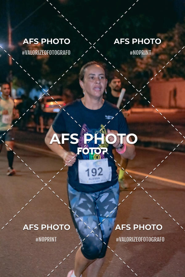 Compra tus fotos del eventoNeon Night Run 2019 - Belo Horizonte En Fotop