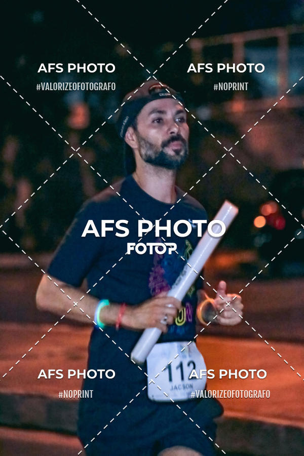 Compra tus fotos del eventoNeon Night Run 2019 - Belo Horizonte En Fotop