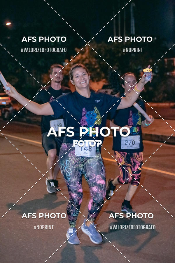 Buy your photos of the eventNeon Night Run 2019 - Belo Horizonte on Fotop