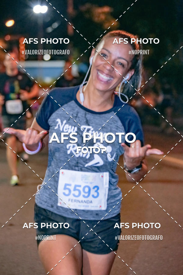 Acquista le foto dell'eventoNeon Night Run 2019 - Belo Horizonte in Fotop