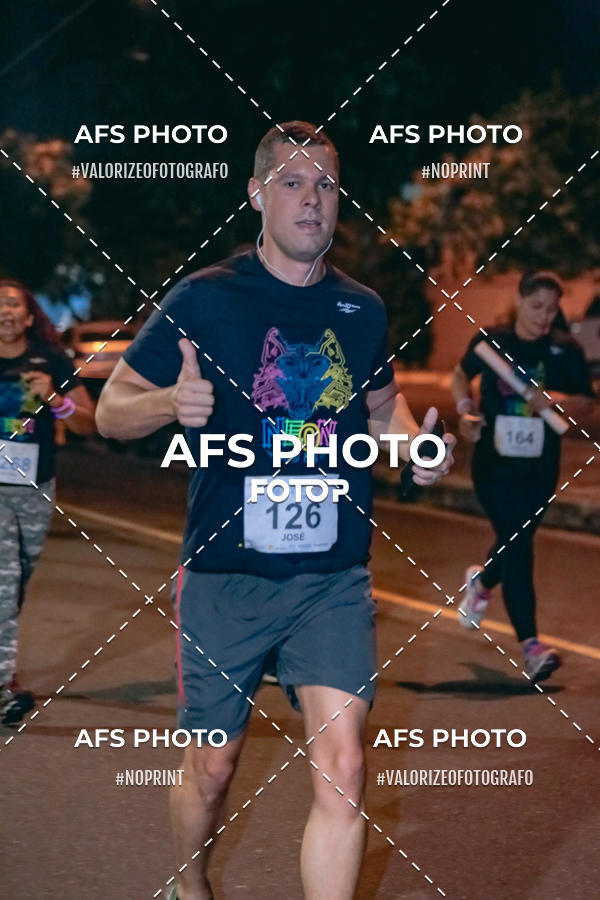 Acquista le foto dell'eventoNeon Night Run 2019 - Belo Horizonte in Fotop