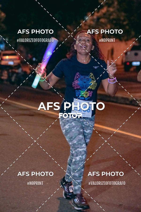 Acquista le foto dell'eventoNeon Night Run 2019 - Belo Horizonte in Fotop