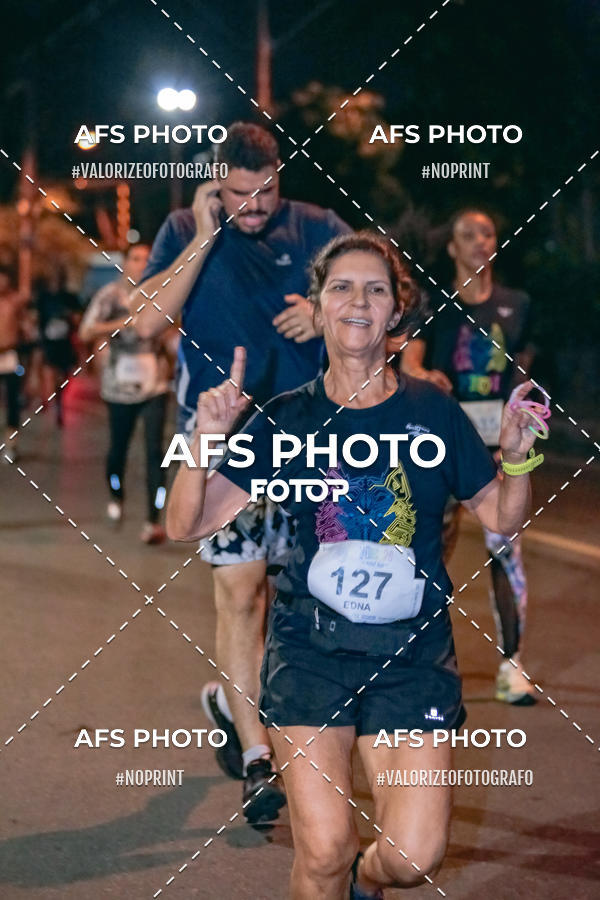 Acquista le foto dell'eventoNeon Night Run 2019 - Belo Horizonte in Fotop
