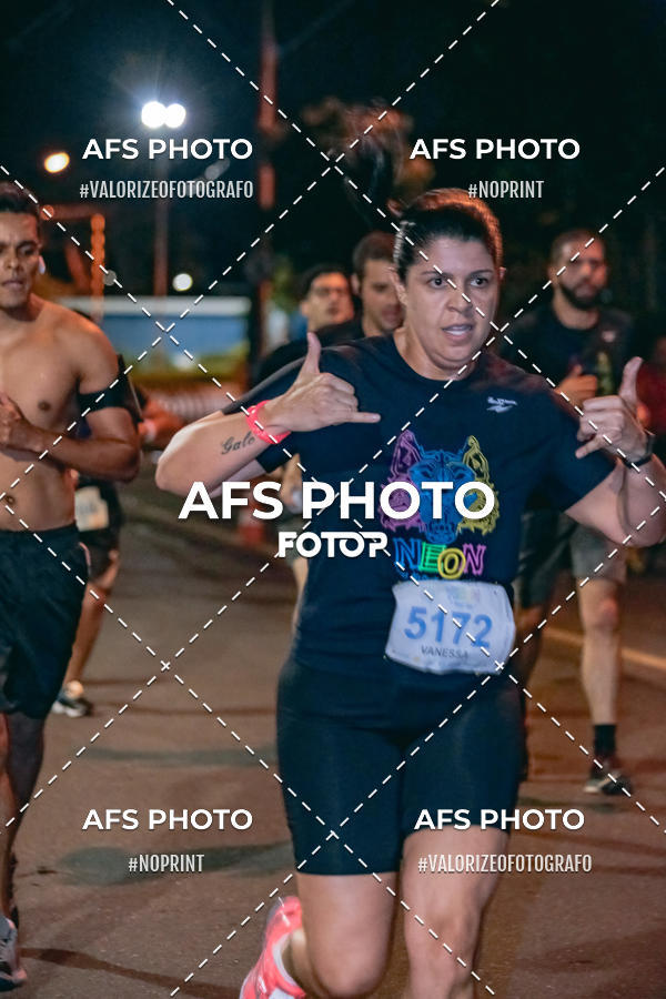 Acquista le foto dell'eventoNeon Night Run 2019 - Belo Horizonte in Fotop