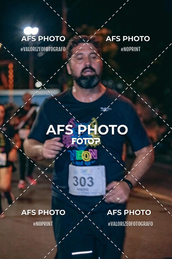 Acquista le foto dell'eventoNeon Night Run 2019 - Belo Horizonte in Fotop