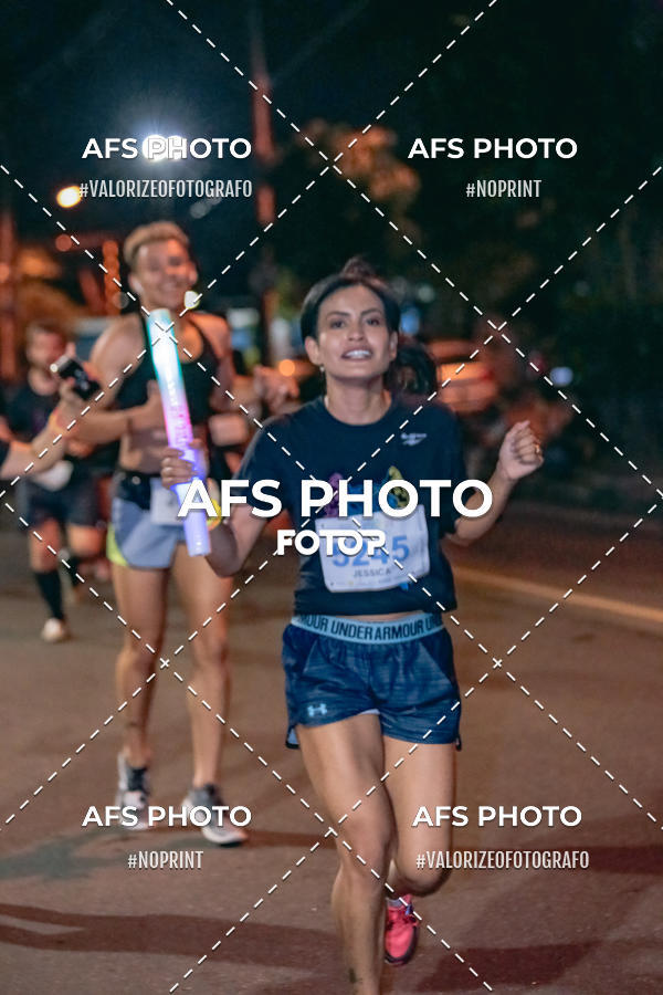 Buy your photos of the eventNeon Night Run 2019 - Belo Horizonte on Fotop