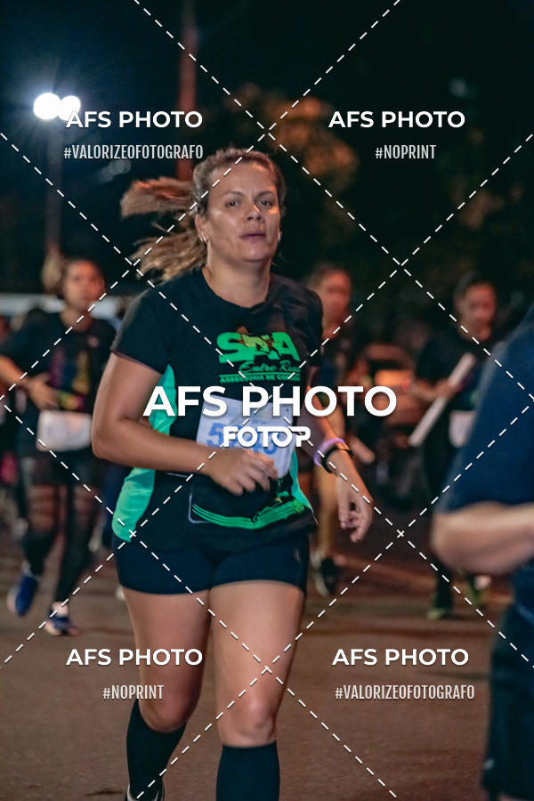Compre suas fotos do eventoNeon Night Run 2019 - Belo Horizonte no Fotop