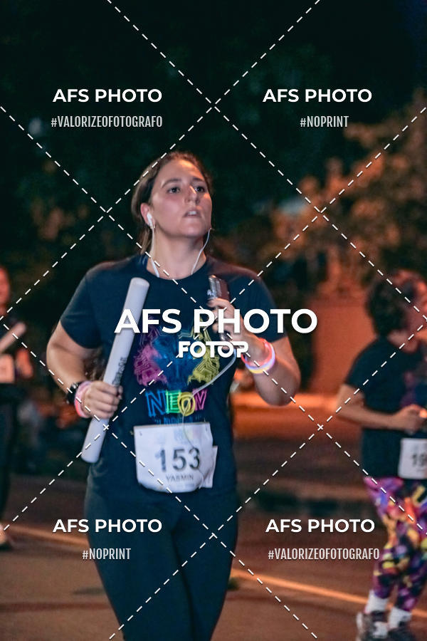 Compre suas fotos do eventoNeon Night Run 2019 - Belo Horizonte no Fotop
