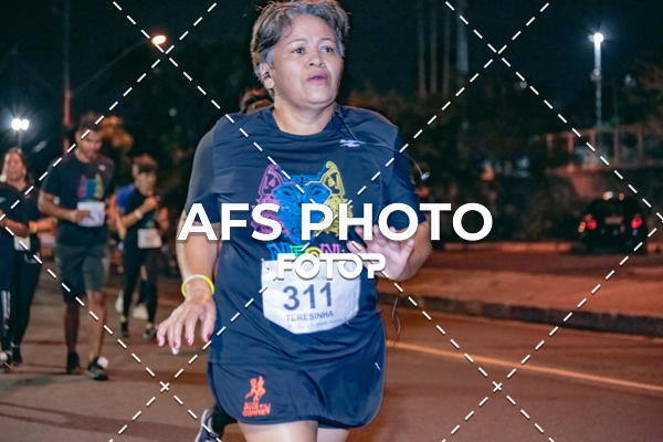 Buy your photos of the eventNeon Night Run 2019 - Belo Horizonte on Fotop