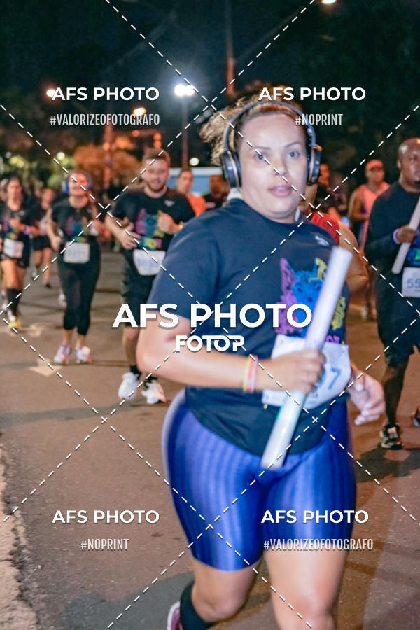 Compre as suas fotos do eventoNeon Night Run 2019 - Belo Horizonte no Fotop