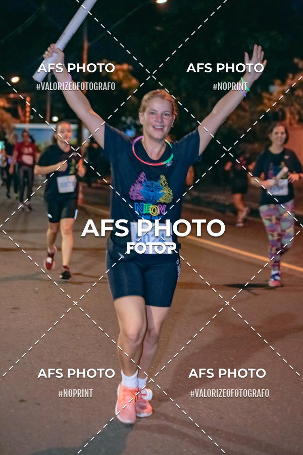 Acquista le foto dell'eventoNeon Night Run 2019 - Belo Horizonte in Fotop