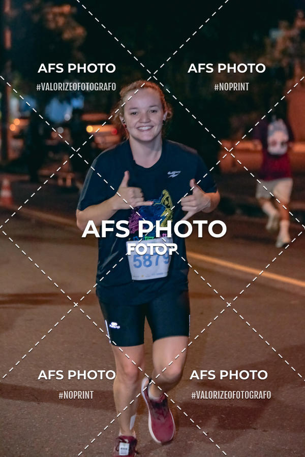 Acquista le foto dell'eventoNeon Night Run 2019 - Belo Horizonte in Fotop
