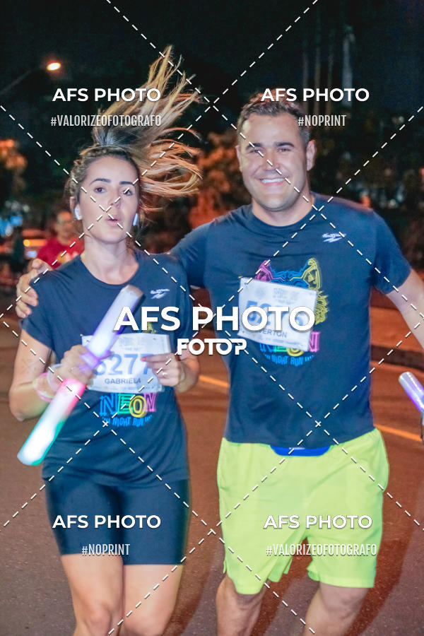 Acquista le foto dell'eventoNeon Night Run 2019 - Belo Horizonte in Fotop